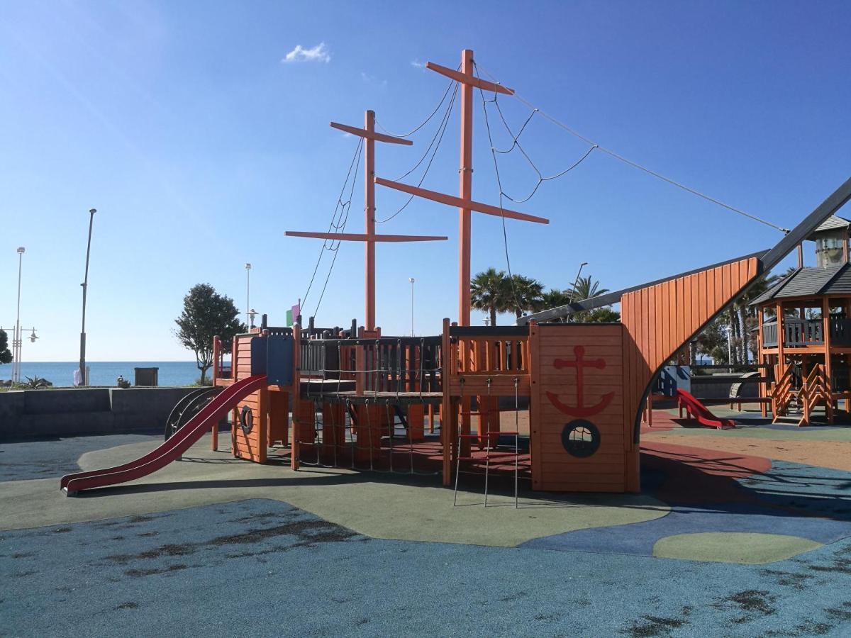 Ferienwohnung Piso Nuevo Al Lado De La Playa Málaga Exterior foto